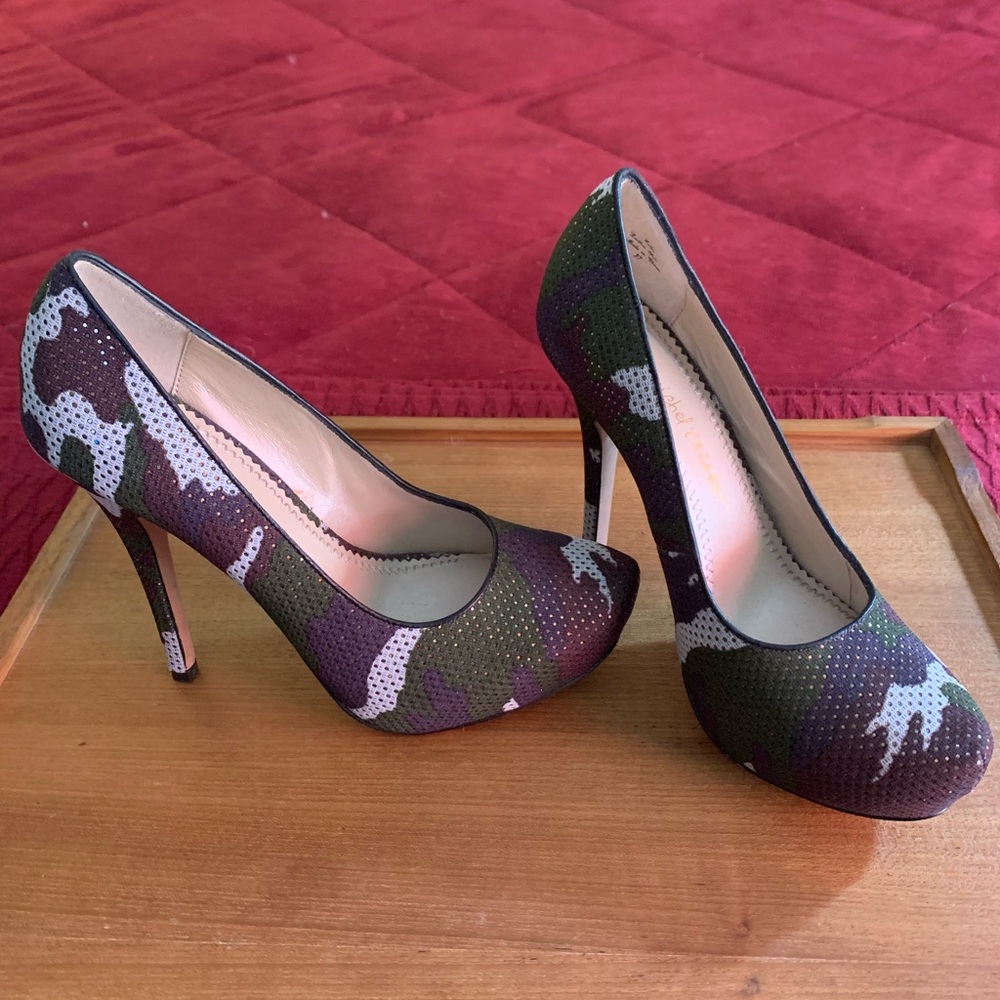 Camouflage heels with a little shimmer
